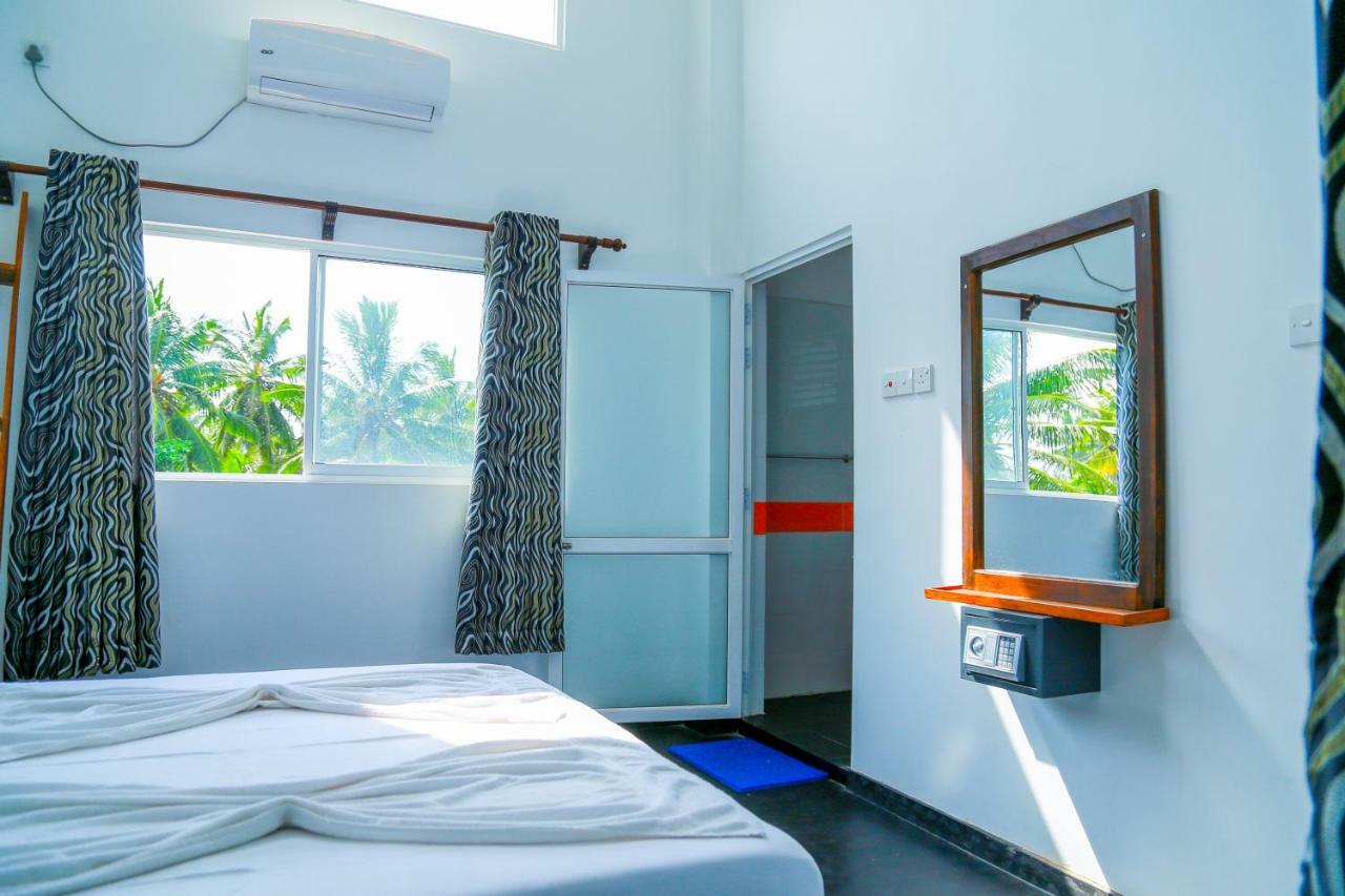 Hikka Ocean Resort ヒッカドゥワ エクステリア 写真