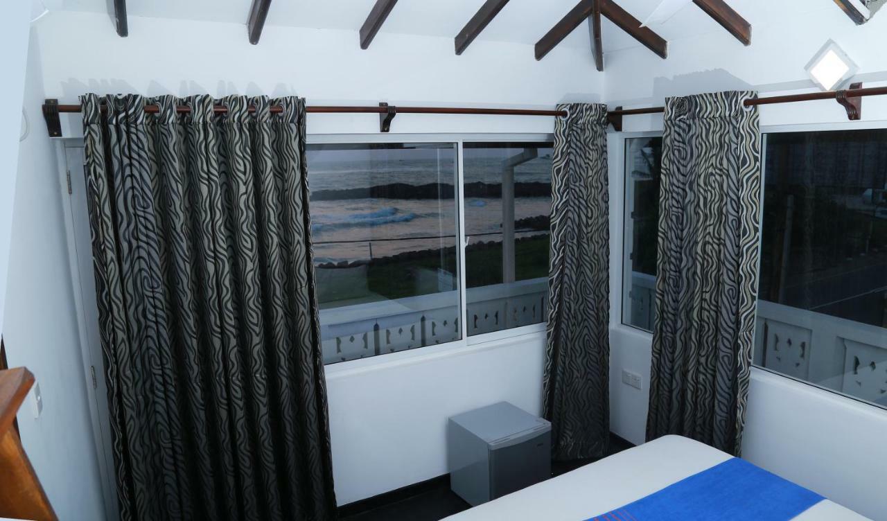 Hikka Ocean Resort ヒッカドゥワ エクステリア 写真