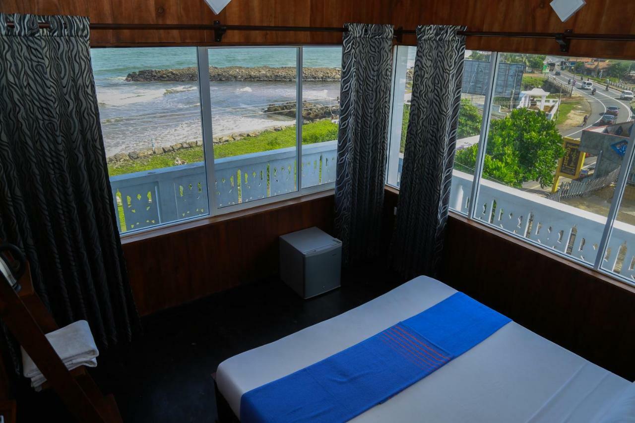 Hikka Ocean Resort ヒッカドゥワ エクステリア 写真