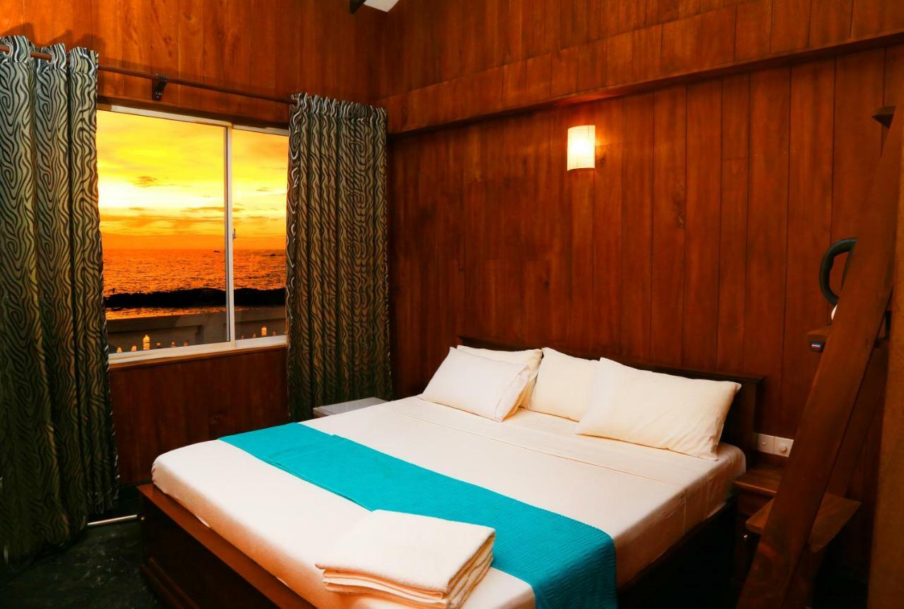 Hikka Ocean Resort ヒッカドゥワ エクステリア 写真